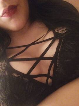 Public Photo of PassionLips25